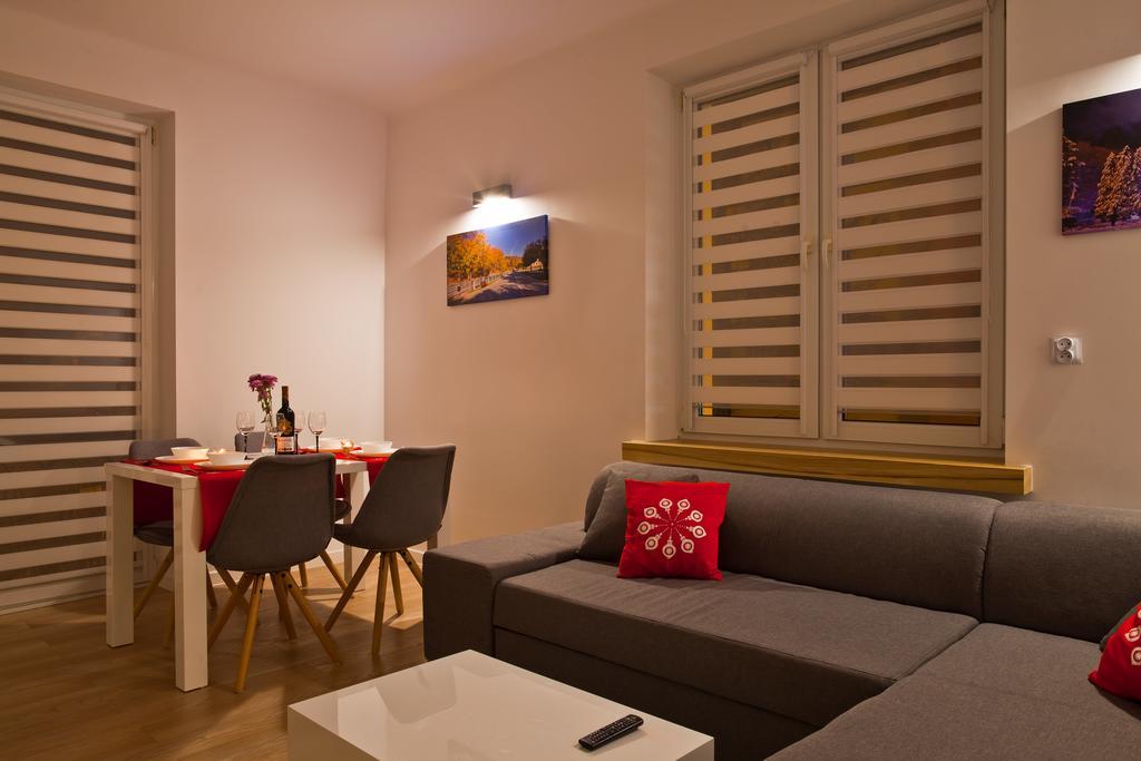 Apartment Center Platinum *